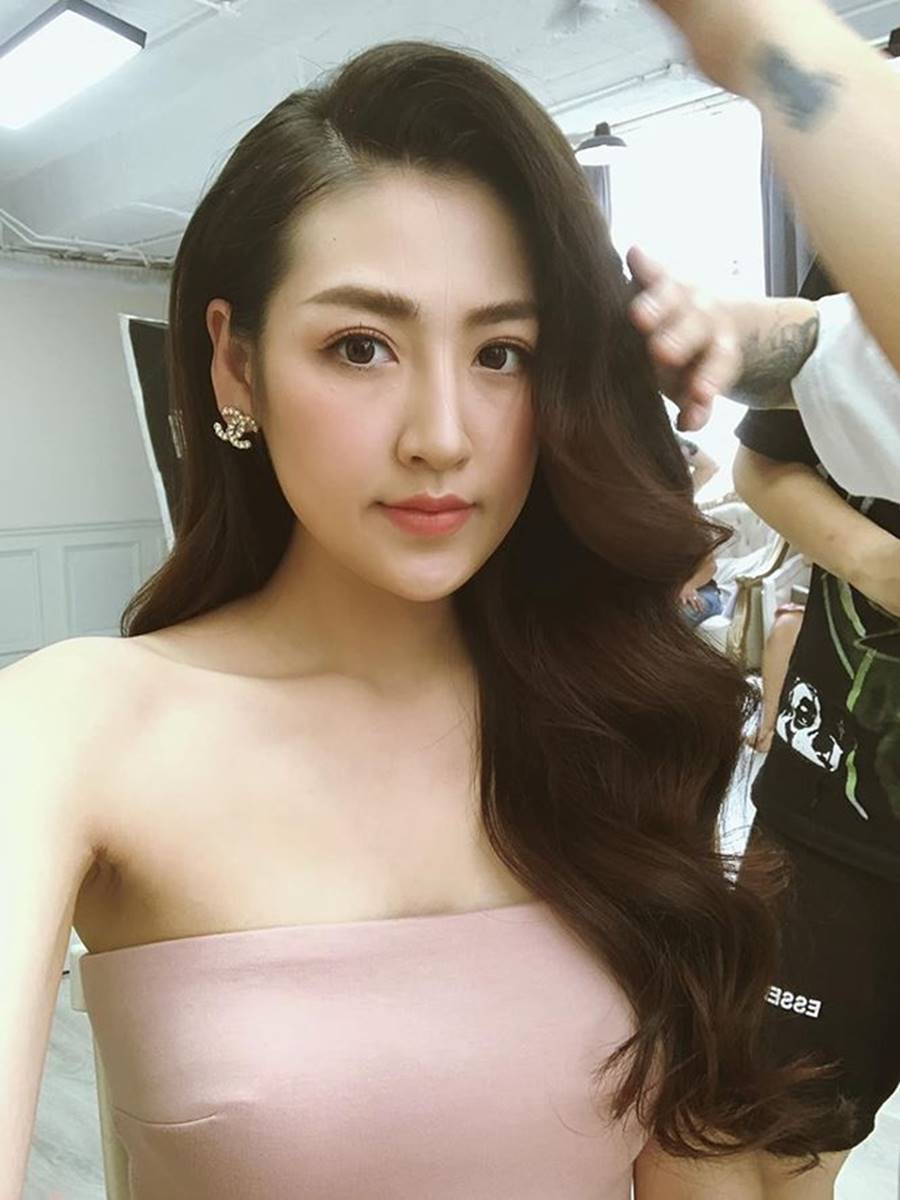 Á hậu Thuỳ Dung khoe ảnh bikini nóng bỏng và cái kết bất ngờ khiến fans té ghế-13