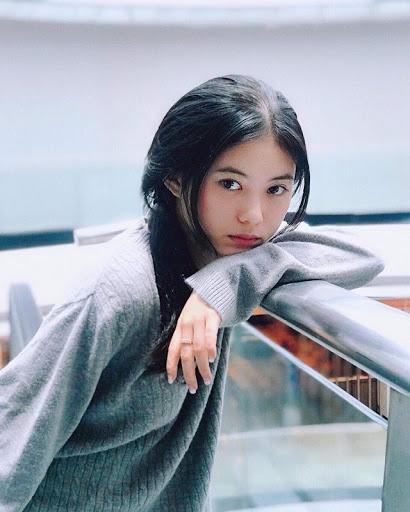 Lột xác vì... tình cũ, 9x kiếm hơn 100 triệu/tháng, lượng follow khủng không thua ngôi sao-9