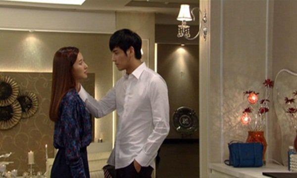 Rối bời vì không dám bỏ vợ nhưng chẳng muốn mất người tình-1