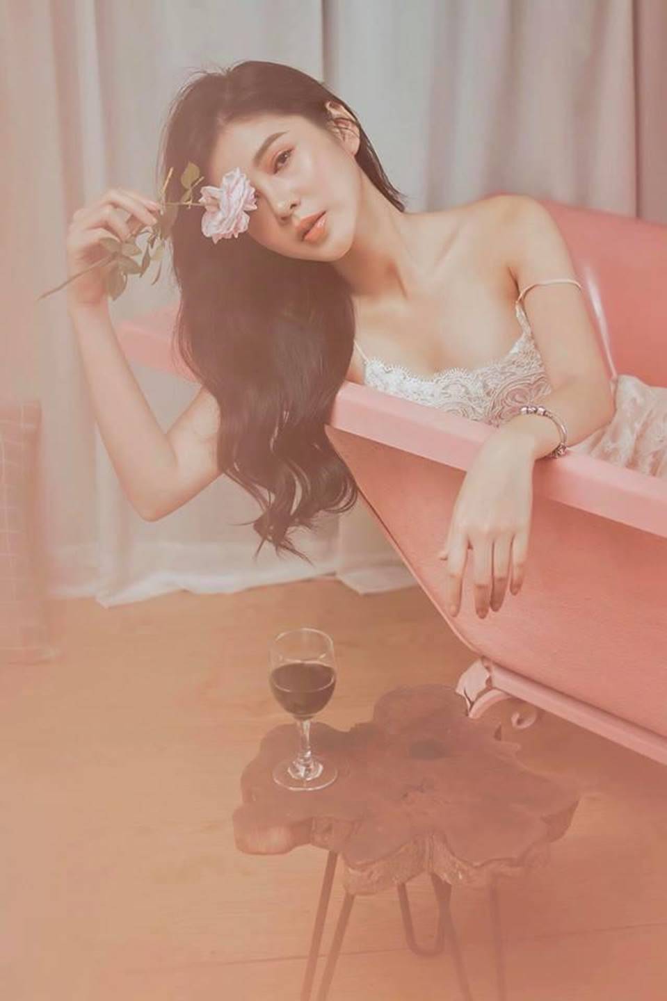 Nhan sắc MC Vũ Thu Hoài - người mới của thiếu gia Tuấn Hải-11