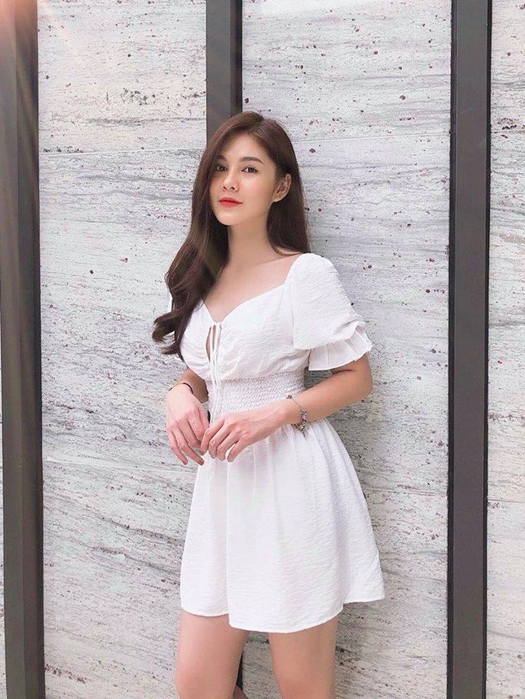 Nhan sắc MC Vũ Thu Hoài - người mới của thiếu gia Tuấn Hải-5