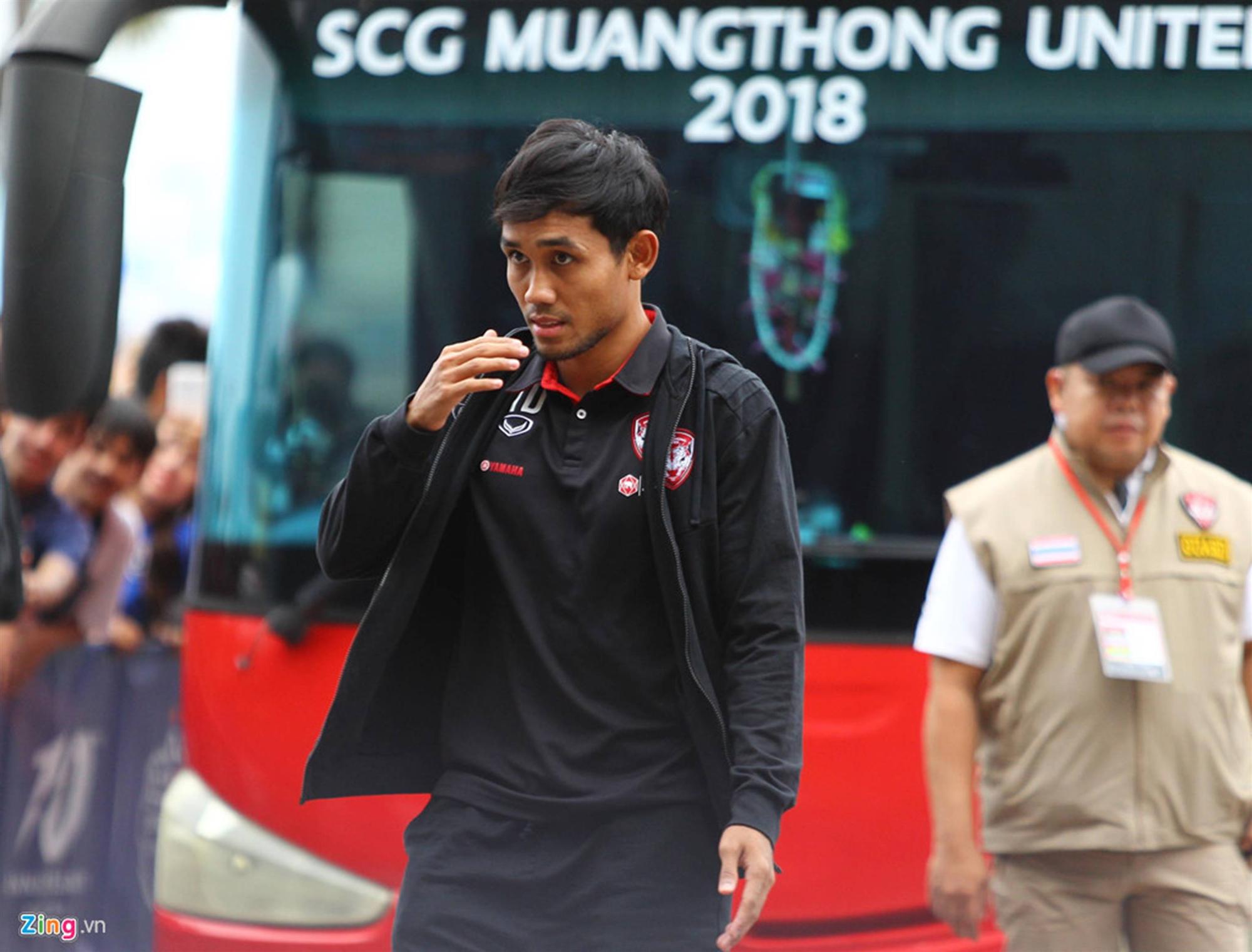 Văn Lâm cùng Xuân Trường lạnh lùng trước trận đối đầu-4