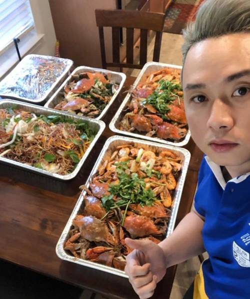 Hóa ra showbiz Việt có một soái ca đẹp trai, hát hay lại còn nấu ăn như siêu đầu bếp-10