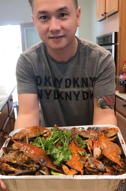 Hóa ra showbiz Việt có một soái ca đẹp trai, hát hay lại còn nấu ăn như siêu đầu bếp-12