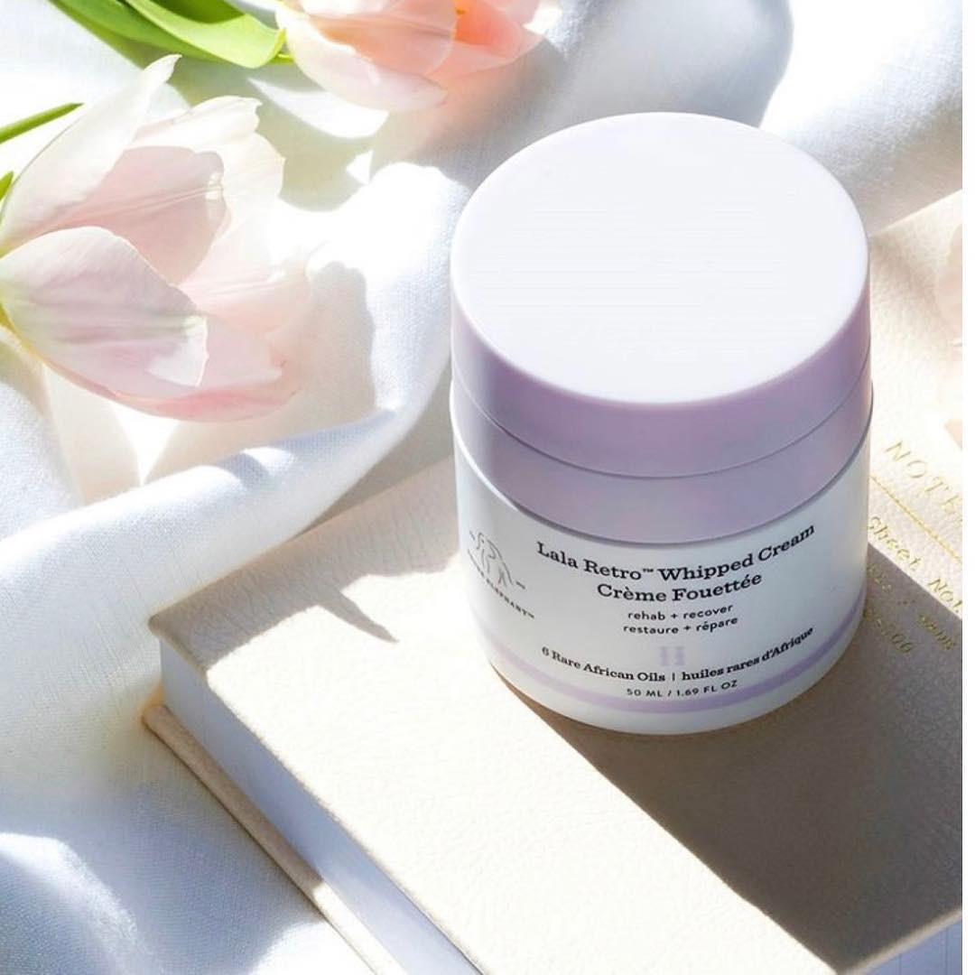 Để da khỏe đẹp và trẻ thật lâu, 4 mỹ nhân Việt đã nhờ cậy đến những sản phẩm dưỡng da chống lão hóa này-2