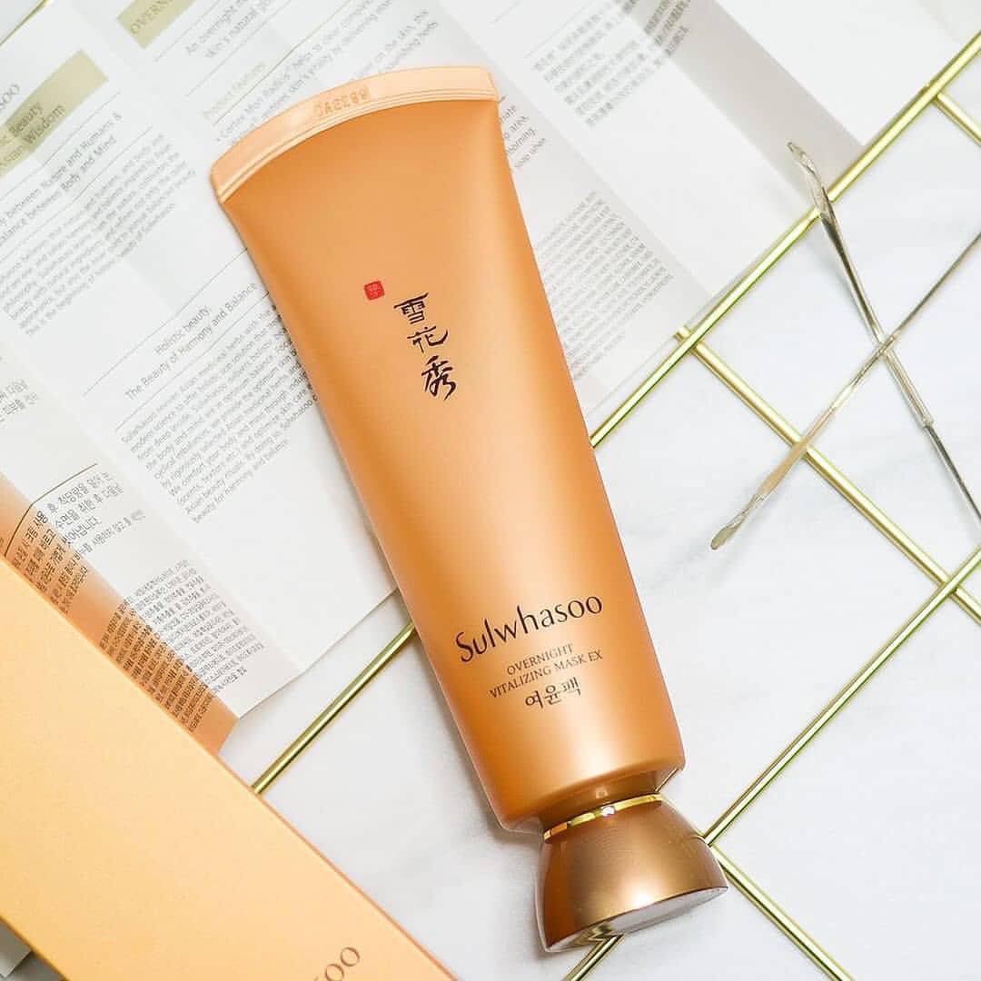 Để da khỏe đẹp và trẻ thật lâu, 4 mỹ nhân Việt đã nhờ cậy đến những sản phẩm dưỡng da chống lão hóa này-4