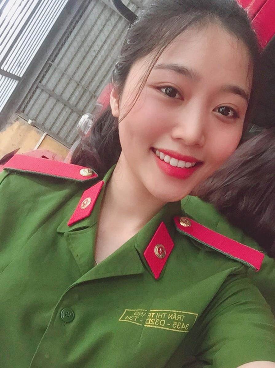 Nữ sinh hot nhất ĐH Phòng cháy Chữa cháy mê võ thuật, đu dây-4