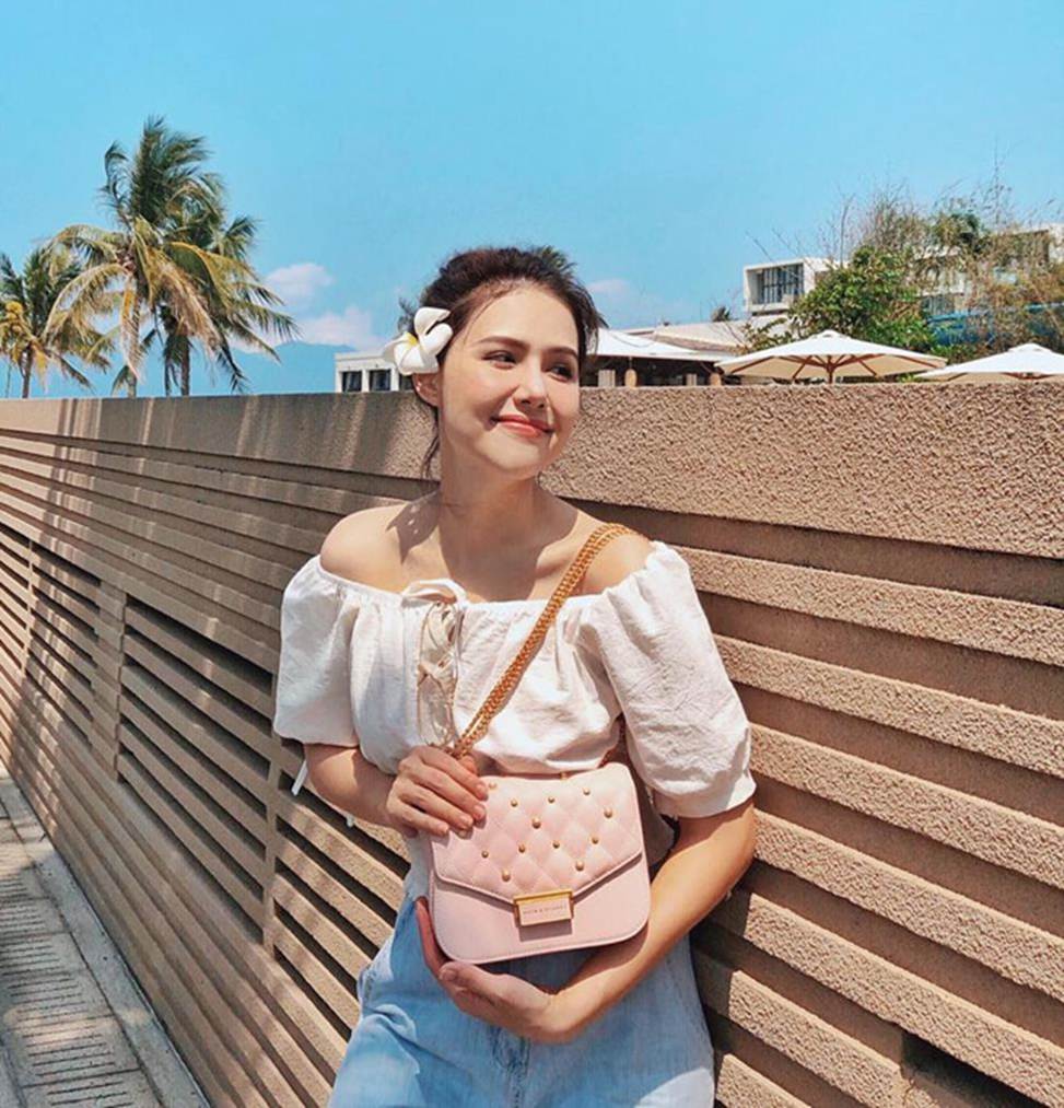 Bộ ba sinh năm 1990 thân thiết và nổi tiếng của làng hot girl Hà Thành-7