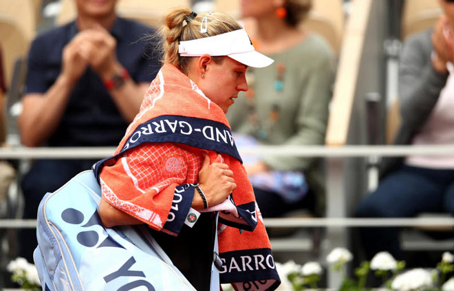 Thánh nữ 18 tuổi gây địa chấn Roland Garros: Đẹp như Kournikova - Sharapova-3
