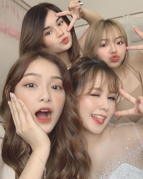 Đội phù dâu đẹp toàn tập nhà người ta: Không muốn cũng phải tin gái xinh thường chơi có hội có thuyền là thật-1