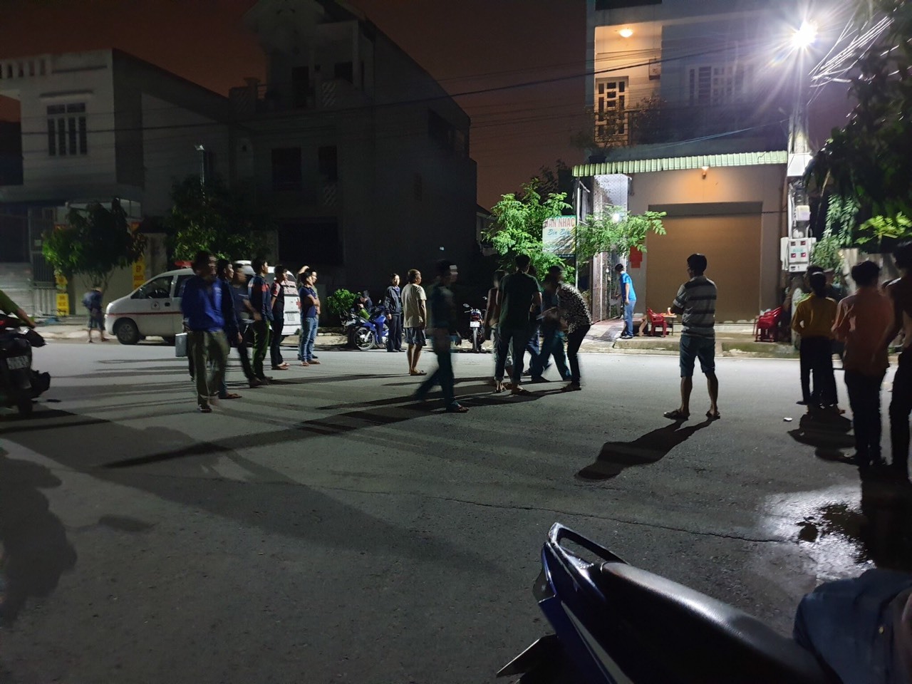 Bình Dương: Liên tiếp phát hiện 2 người chết bất thường trong phòng trọ-1