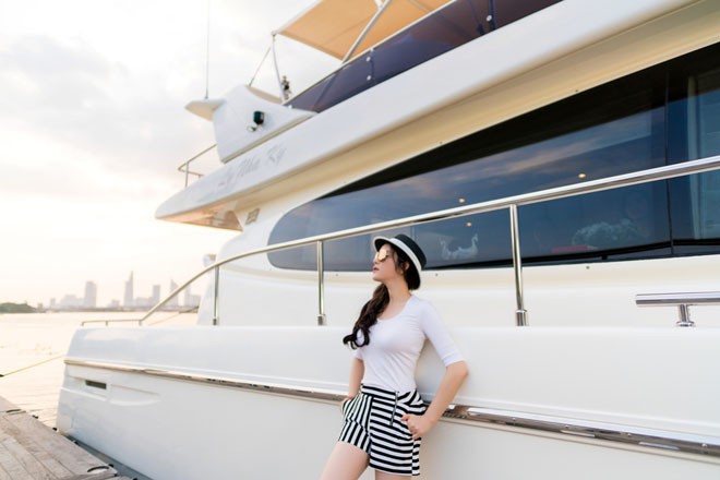 Lên tiếng nhắc nhở đàn em, Lý Nhã Kỳ giàu có, quyền lực và đẳng cấp cỡ nào?-6