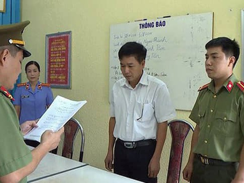 Tang thương chất chồng trong gia đình có 2 chị em bị sát hại tại Angola-3