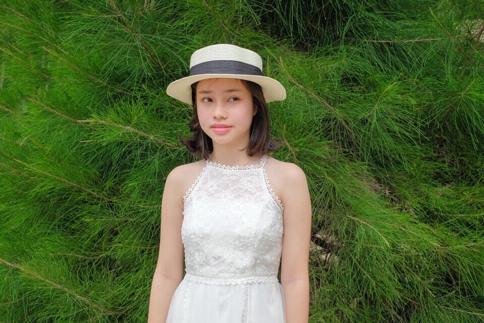 Cận cảnh nhan sắc cuốn hút và gout thời trang cực kỳ trẻ trung của Trà My - nữ chính 13 tuổi phim Vợ ba-11