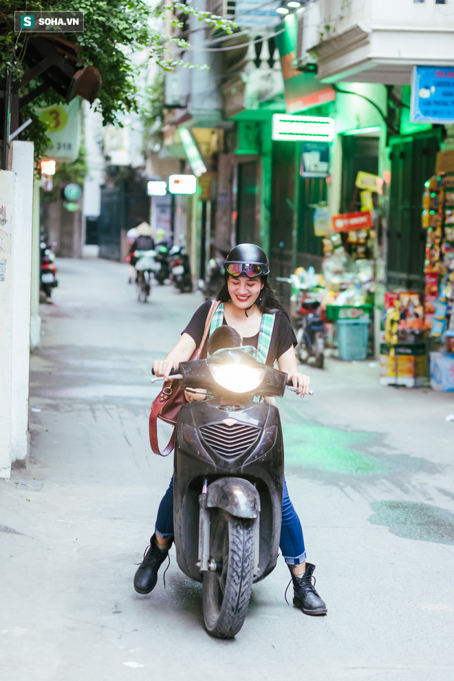 Vừa trang điểm vừa chăm con bệnh nặng và niềm hạnh phúc đặc biệt của diễn viên Minh Cúc-29