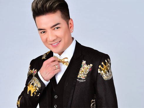 Đàm Vĩnh Hưng: Mỹ Tâm bay vào ôm tôi, rồi dùng tóc, dùng áo chùi hết những hơi cay đó cho tôi-5