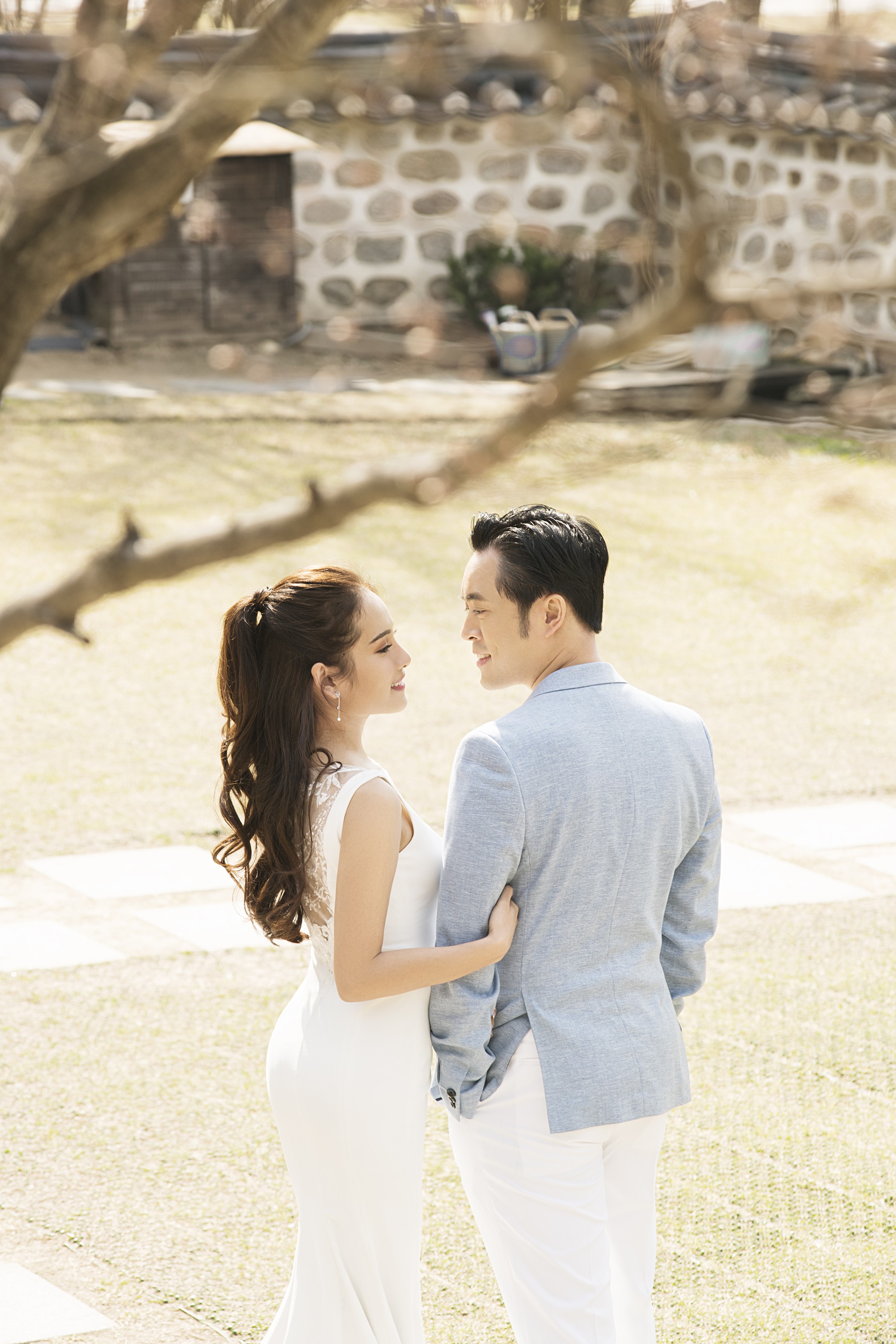 Ảnh cưới đẹp như phim chụp tại Hàn Quốc của Dương Khắc Linh và vợ trẻ kém 13 tuổi-6