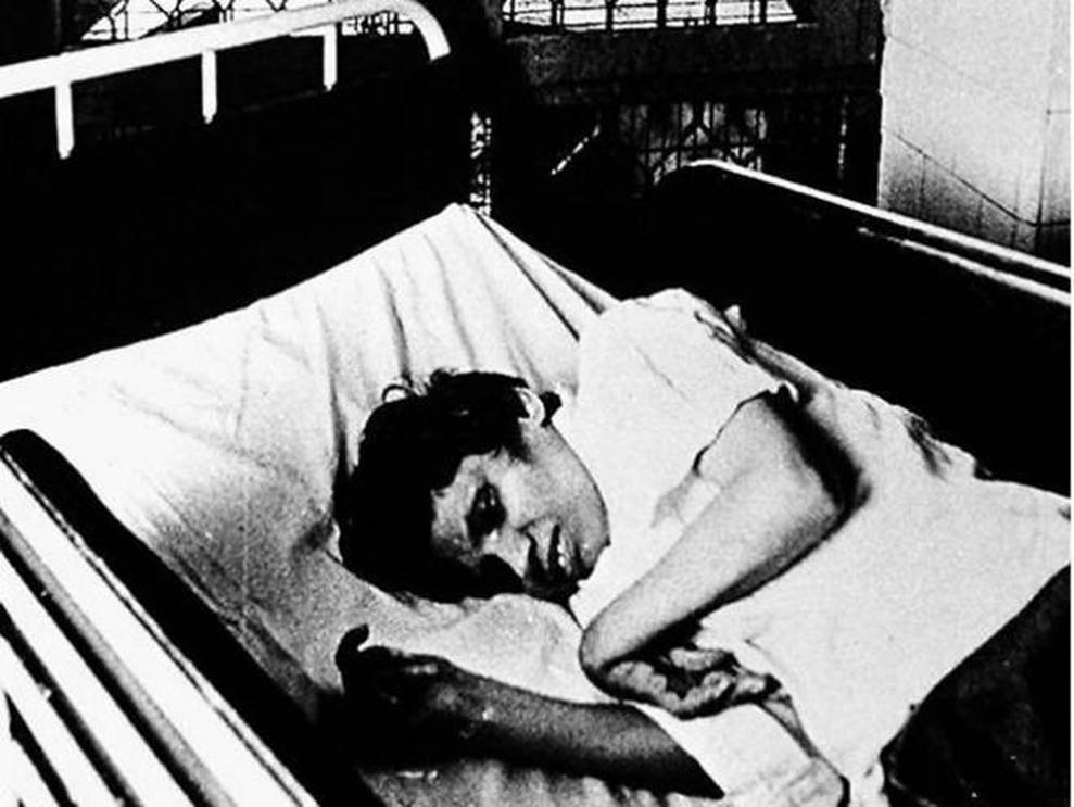 Người phụ nữ bị cưỡng bức đến sống thực vật 42 năm: Không giành được cái chết nhân đạo cho mình nhưng thay đổi cả luật pháp đất nước-4