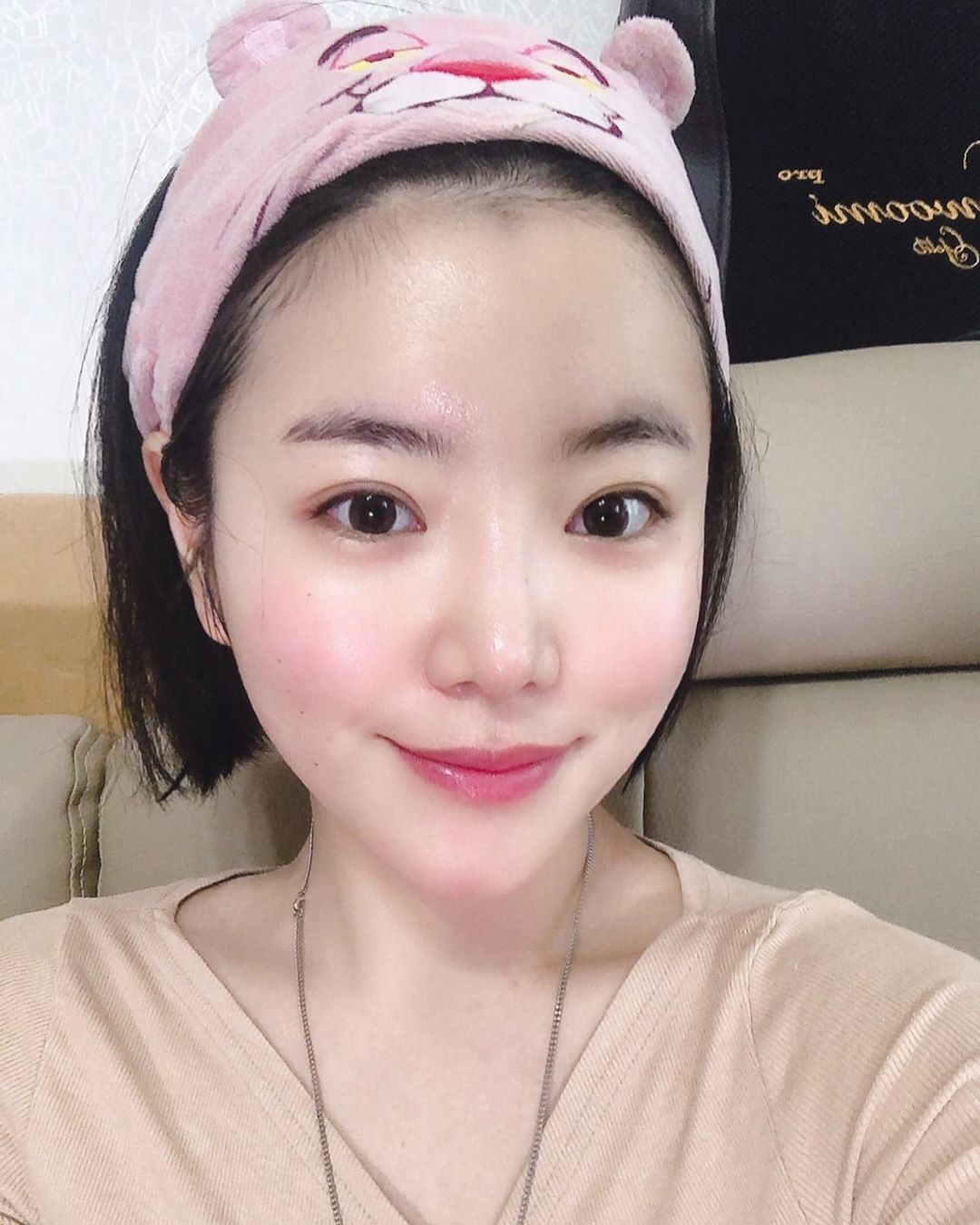 Tuyệt đỉnh bí kíp skincare mùa hè: Thoa thứ nước tiên” này sau rửa mặt thì da bớt dầu, giảm mụn và tươi sáng thấy rõ-3