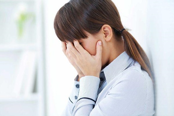 Bé gái 13 tuổi ngất xỉu vì thiếu máu, đi khám cha mẹ bàng hoàng khi biết nguyên nhân-1