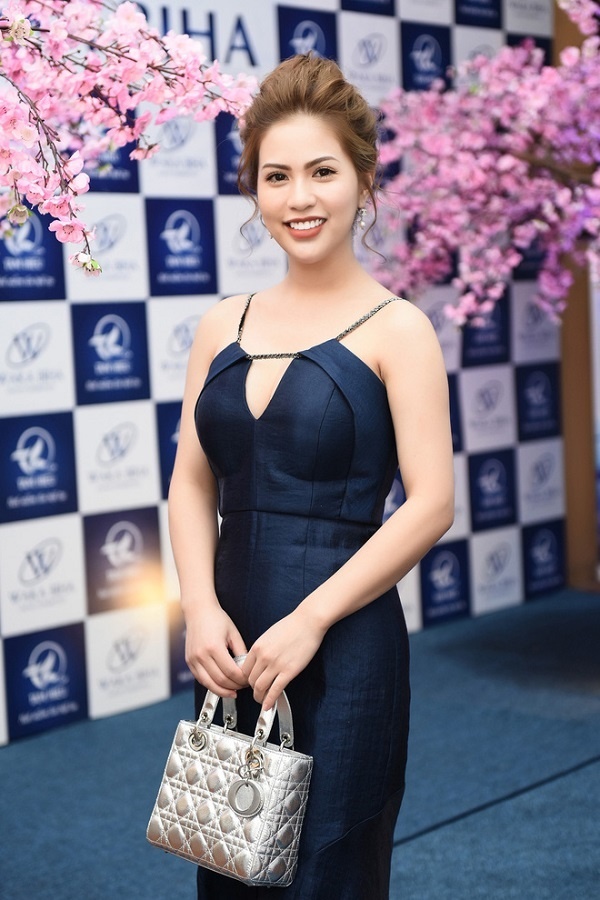 Đọ nhan sắc nóng bỏng của vợ 3 diễn viên nam hot nhất phim Mê cung-3