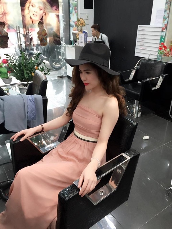 Đọ nhan sắc nóng bỏng của vợ 3 diễn viên nam hot nhất phim Mê cung-10