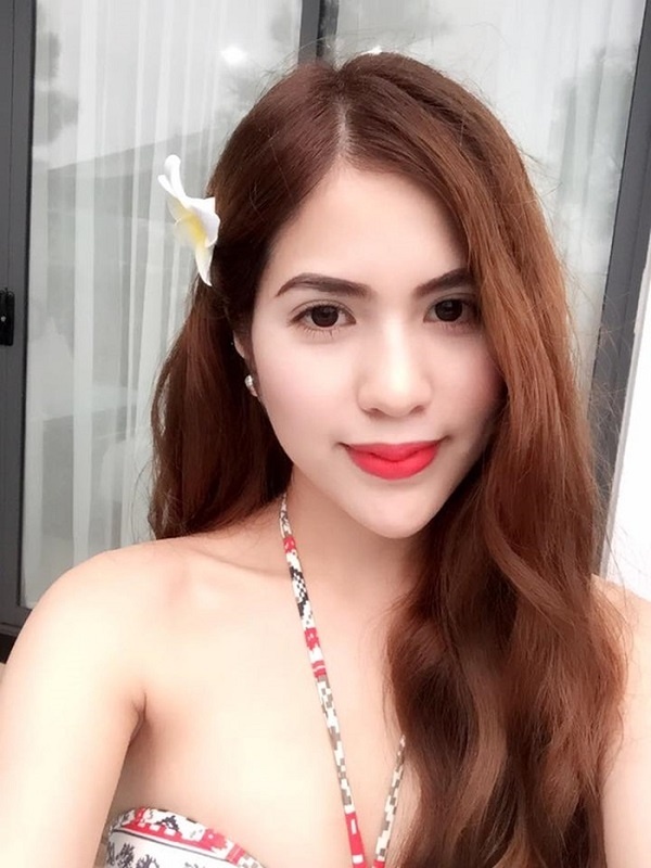Đọ nhan sắc nóng bỏng của vợ 3 diễn viên nam hot nhất phim Mê cung-14