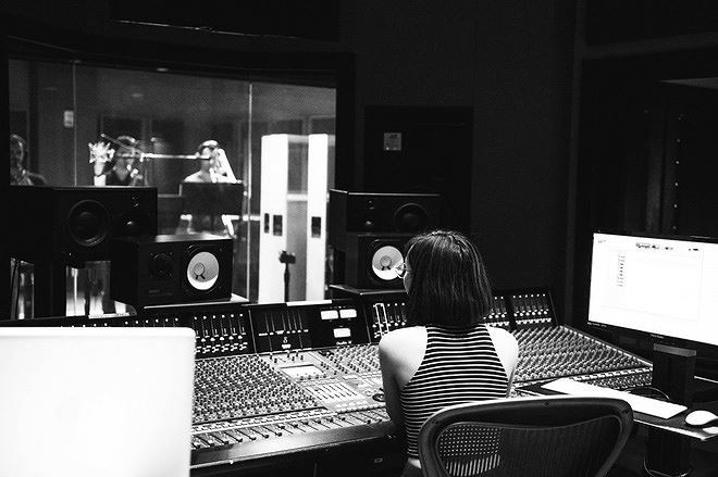 Cuộc sống hiện tại ở Mỹ của Anna Trương - con gái diva Mỹ Linh và Anh Quân-4