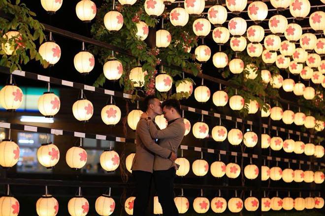 Cặp đôi đồng tính dùng cả thanh xuân để xin cưới, nhìn cuộc sống hiện tại mà ngỡ ngàng-3