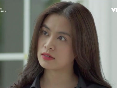 Nữ ca sĩ nổi tiếng, gợi cảm nhưng bị dìm hàng nhiều nhất showbiz Việt-15