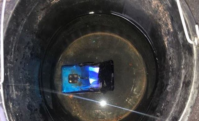 Smartphone Huawei bất ngờ phát nổ khiến cả rạp hát phải sơ tán-2