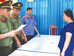 Phó bí thư Sơn La: Không ai gắp điểm bỏ tay con mình, gian lận thì nhận đi-2