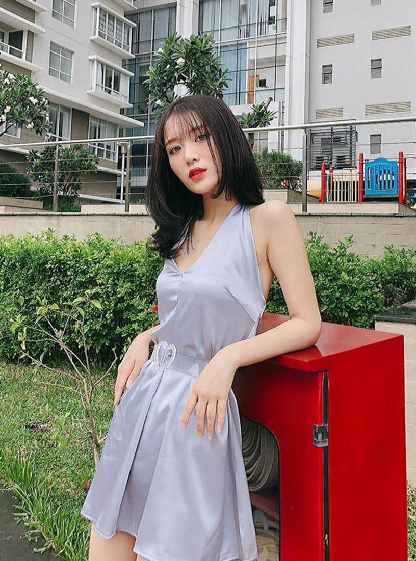 Chạy theo vòng eo 53 cm, Han Sara gầy báo động, chân tay khẳng khiu-4