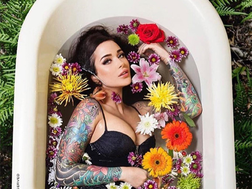 Ngắm đường cong mê người của Thanh Bi và 2 hot girl Kem Xôi-20