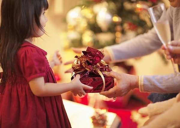 Cứ tưởng làm thế này là yêu con, nhưng thực ra cha mẹ đang hại con-3