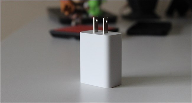 Cắm dây iPhone vào củ sạc Samsung có bùm hay không? Đây là câu trả lời cuối cùng!-3