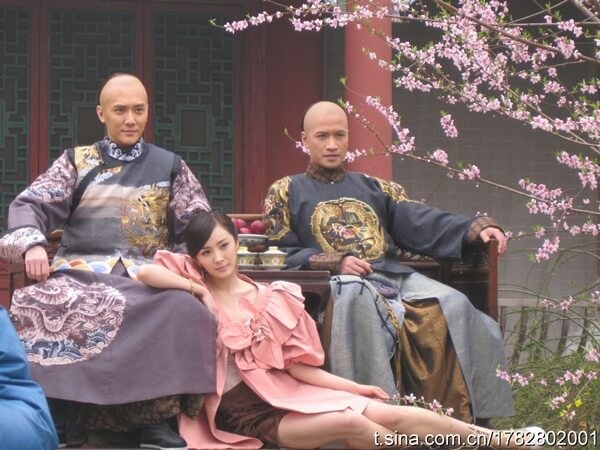 Chuyện hoàng đế nhà Thanh chết đột ngột, nghi bị thích khách chặt đầu-2