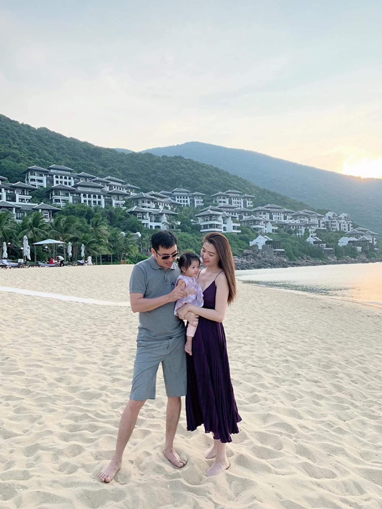 Mỹ nữ Vũng Tàu đi xe 70 tỷ mặc đồ thanh lịch thu hút mọi ánh nhìn-11