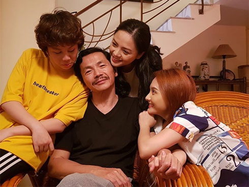 Hạt sạn to đùng trong Về nhà đi con tập 35 thuộc về Vũ: Dùng thẻ ngân hàng này nhưng trừ tiền từ tài khoản ngân hàng khác-6