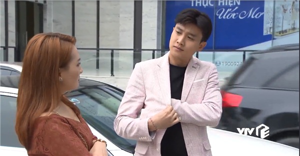 Hạt sạn to đùng trong Về nhà đi con tập 35 thuộc về Vũ: Dùng thẻ ngân hàng này nhưng trừ tiền từ tài khoản ngân hàng khác-1