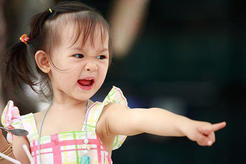 Cách cha mẹ thông minh ứng phó với những đứa con bướng bỉnh-1