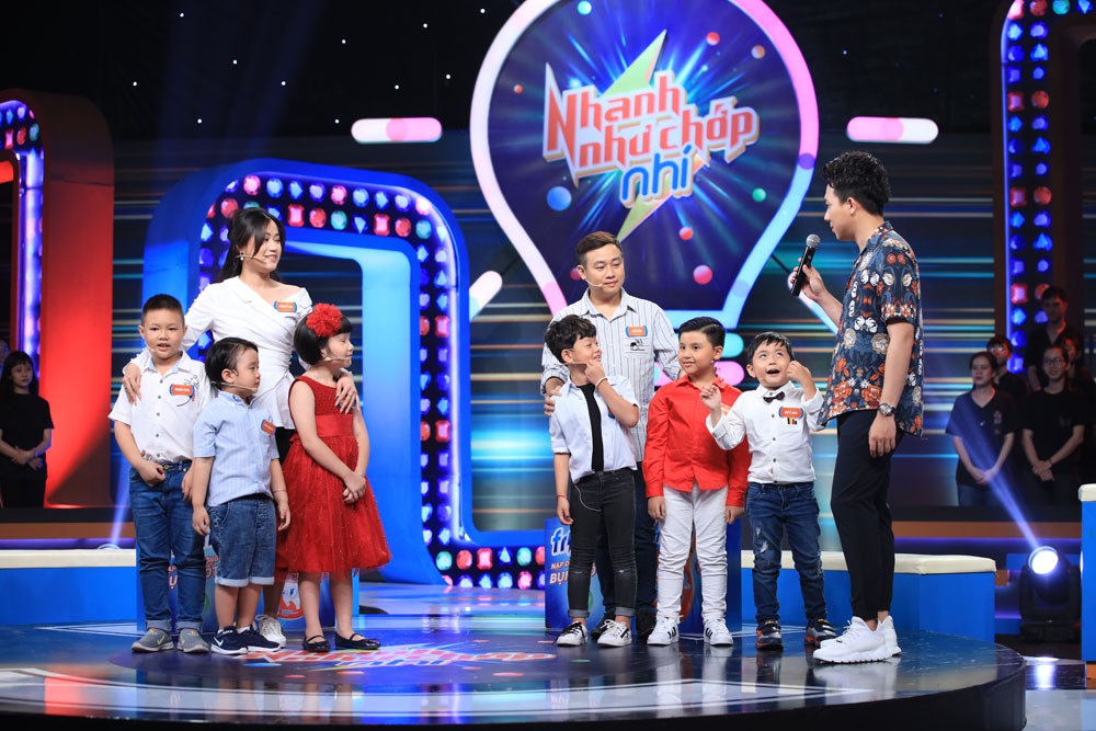 Cả đời làm MC chắc Trấn Thành cũng không ngờ có ngày mình bị đứa bé 5 tuổi bắt bẻ đến câm nín thế này-4