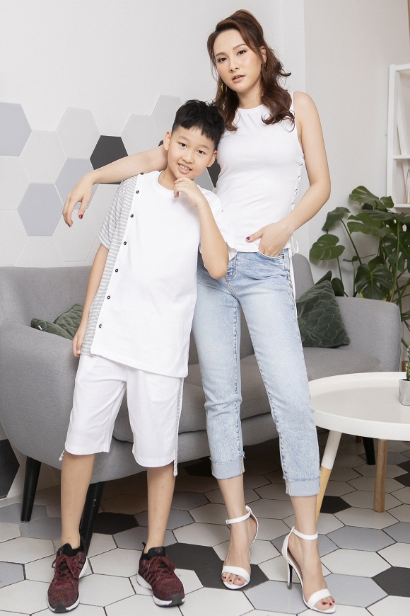 Diễn viên Bảo Thanh lần đầu rủ con trai 8 tuổi làm mẫu ảnh-5