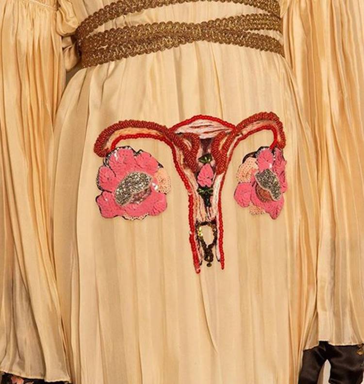 Cho hình tử cung phụ nữ lên thiết kế, Gucci bị dân mạng ném đá: Chúng tôi không phải là máy sinh sản-1