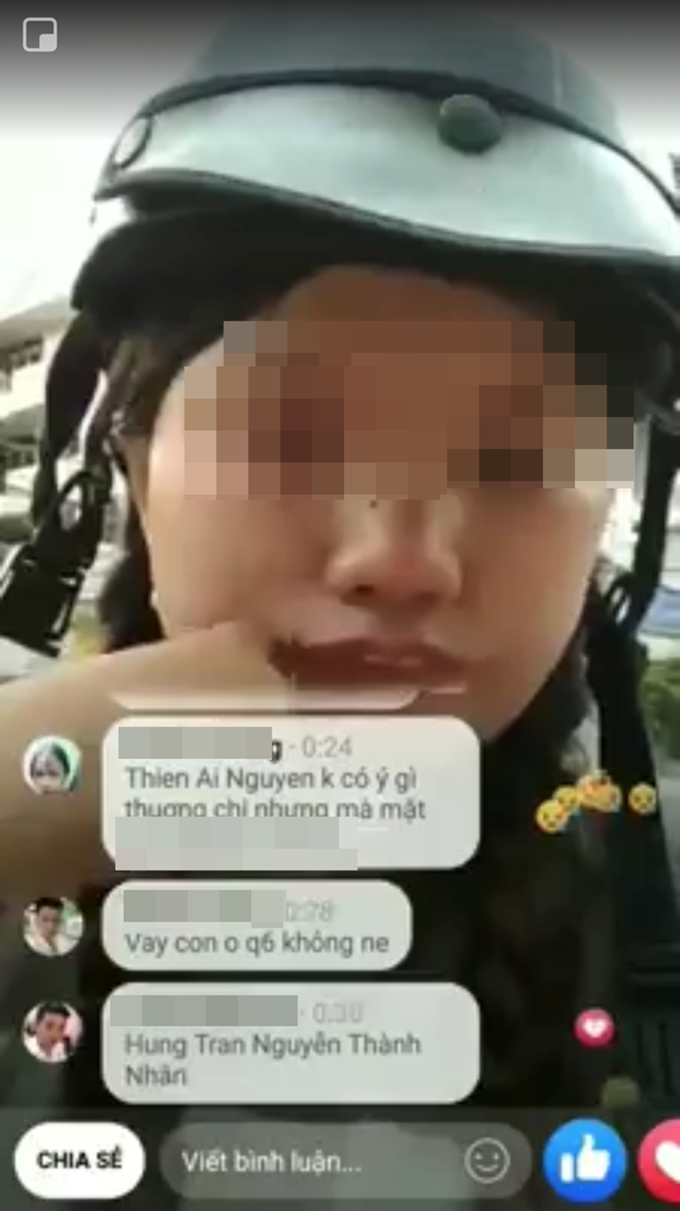 Chạy xe 1 tiếng đi ship, tới nơi bị khách bom hàng, cô gái khuyết tật livestream khóc nức nở-1