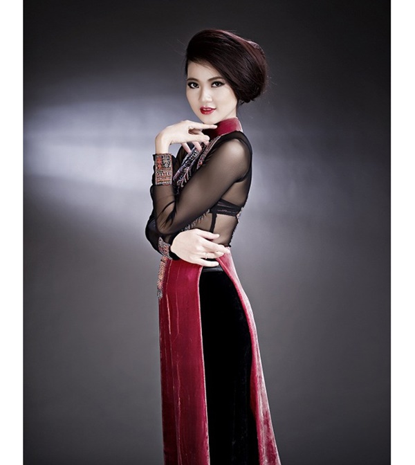 Mặc áo dài lộ nội y: Tăng Thanh Hà, Trần Tiểu Vy gây tranh cãi nhất?-17