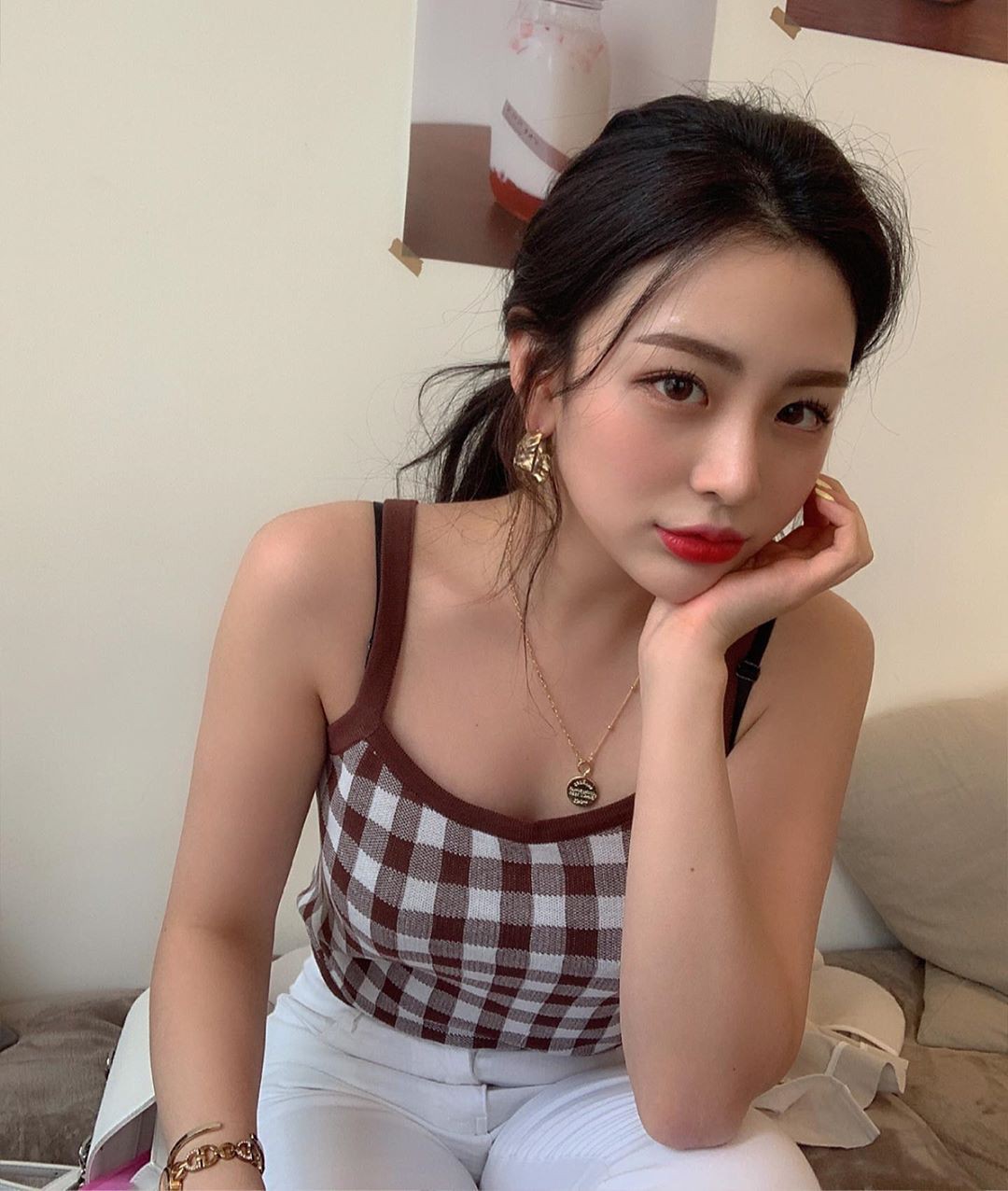 Kỹ nghệ kẻ mắt của bạn sẽ được nâng lên hạng thượng thừa chỉ với 1 chiếc tăm-1