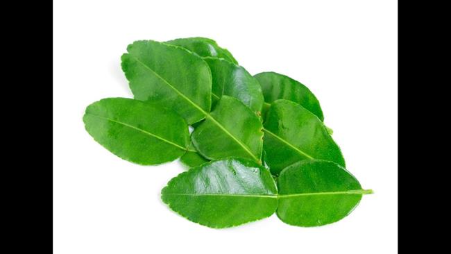 Loạt hàng Việt cứ sang nước ngoài là tự động đội giá” cao ngất ngưởng-10