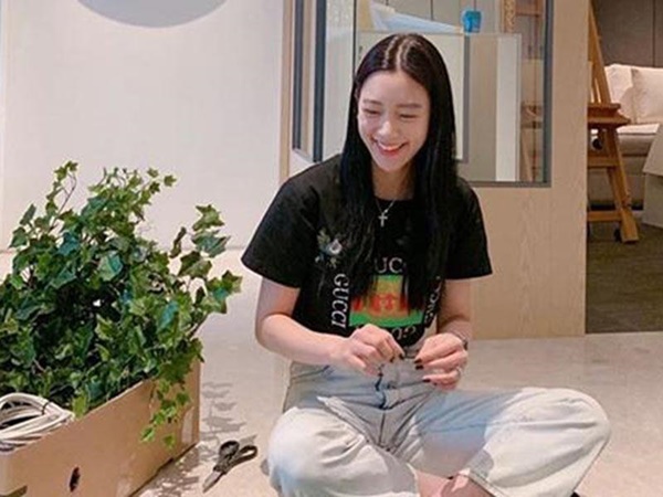 Mỹ nhân khoe thân trên phố đi bộ Hà Nội và chuyện tình bí mật với siêu đại gia Mỹ-11