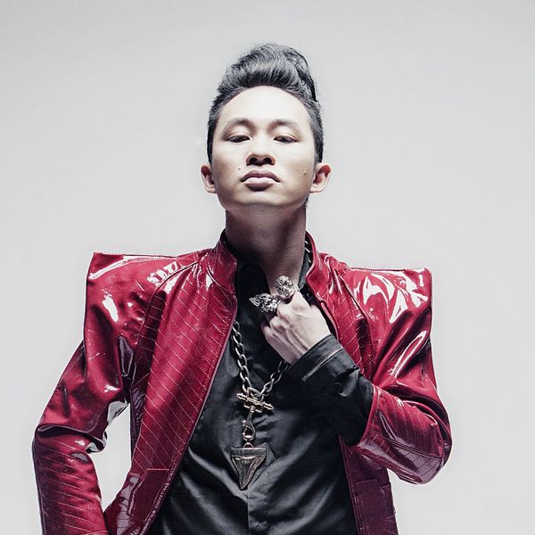 Giữa lúc Thu Minh gây tranh cãi với danh xưng Diva, Tùng Dương bất ngờ lên tiếng, lôi cả Thanh Lam - Hồng Nhung vào cuộc-3